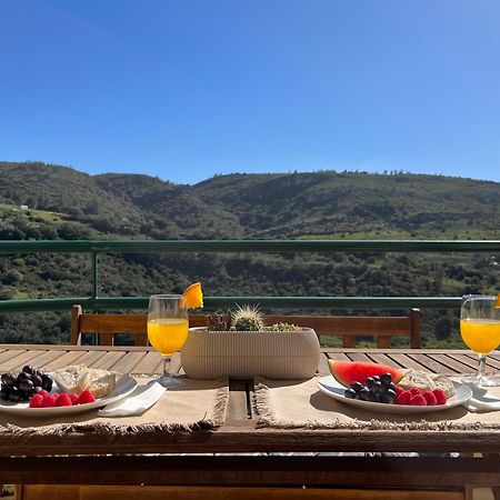 Апартаменты Casa Do Mar - Sea View - Wifi - Barbecue Сесимбра Экстерьер фото